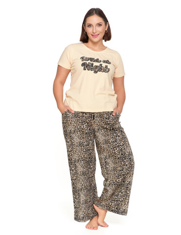 Krótki rękaw - Damska piżama w panterkę z długimi spodniami Plus Size BEŻOWY - produkt 1