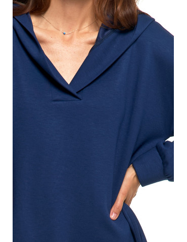Bluzy - Damska bluza oversize z kapturem i dekoltem w serek GRANATOWY - produkt 3