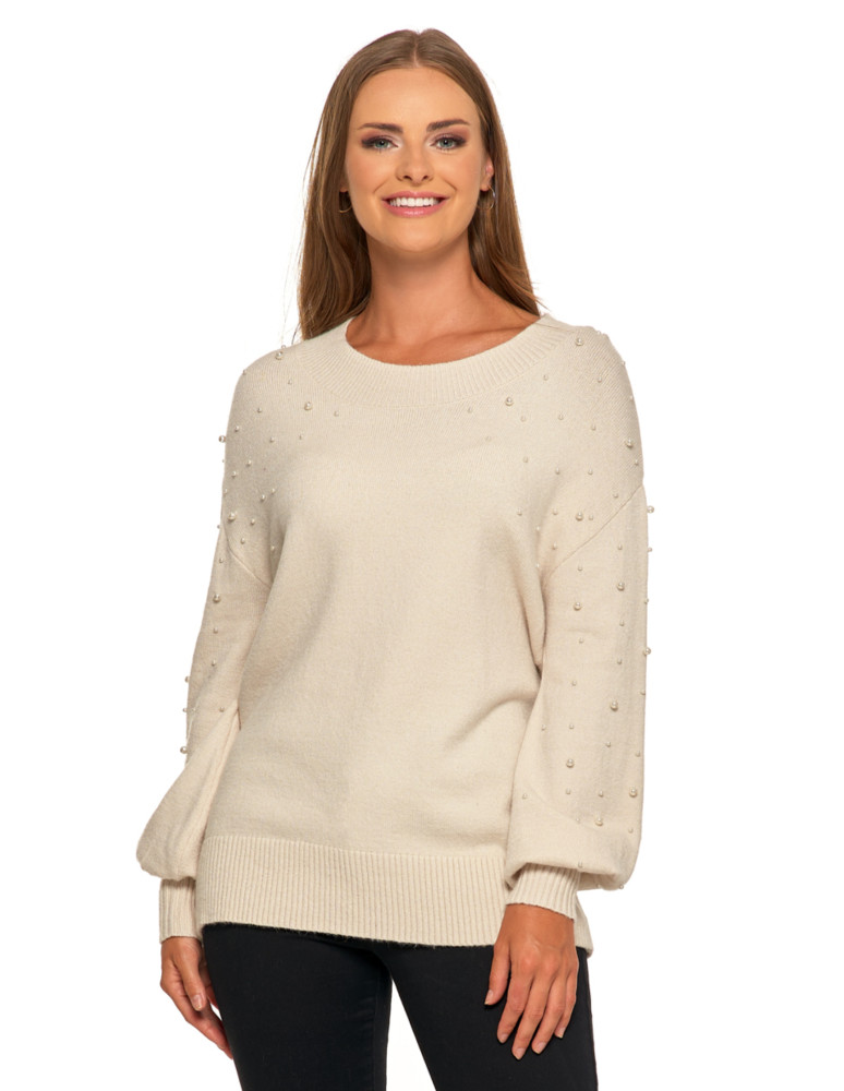 Swetry - Damski sweter z ozdobnymi perełkami i szerokimi rękawami BEŻOWY - produkt moraj.pl 1